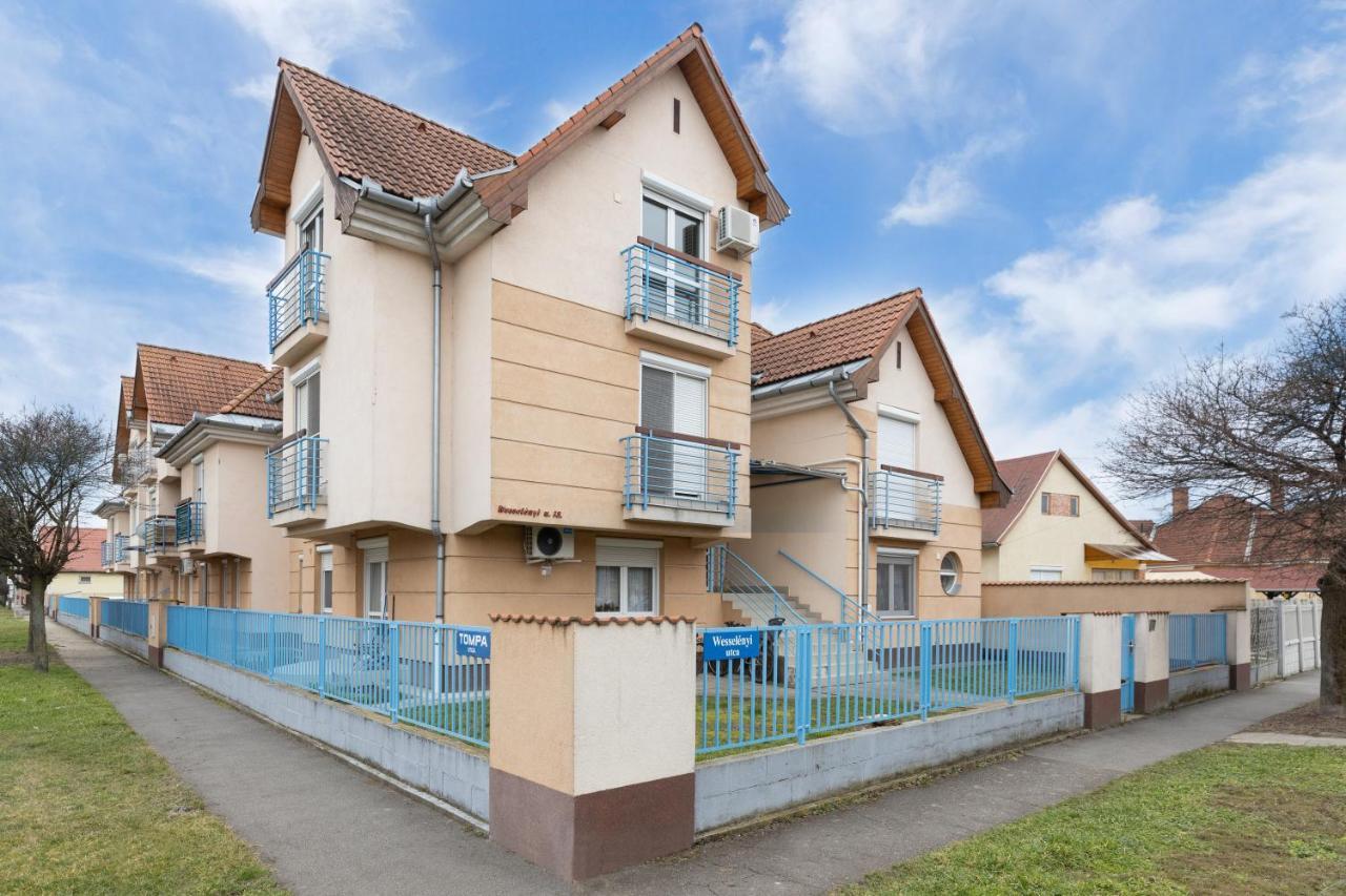 Marta Apartman Hajdúszoboszló Exteriér fotografie