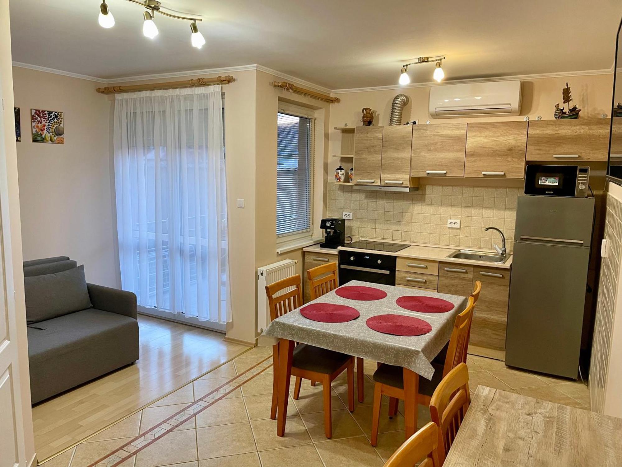 Marta Apartman Hajdúszoboszló Exteriér fotografie